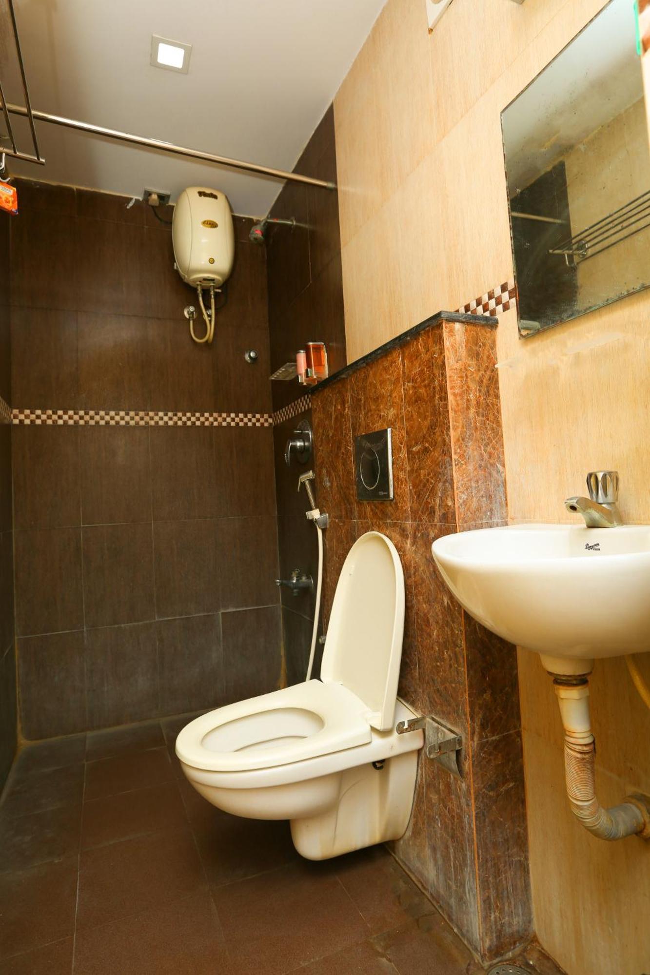 Malaysia Inn Chennai Extérieur photo